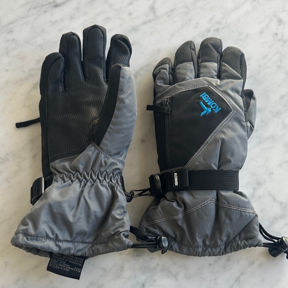 Kombi Gray and Black Winter Gloves kids L